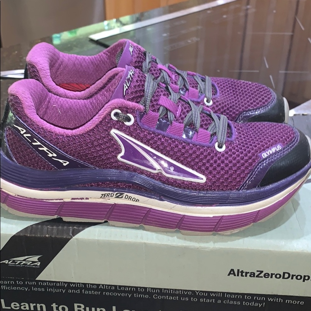 Altra Olympus size 8 Great condition